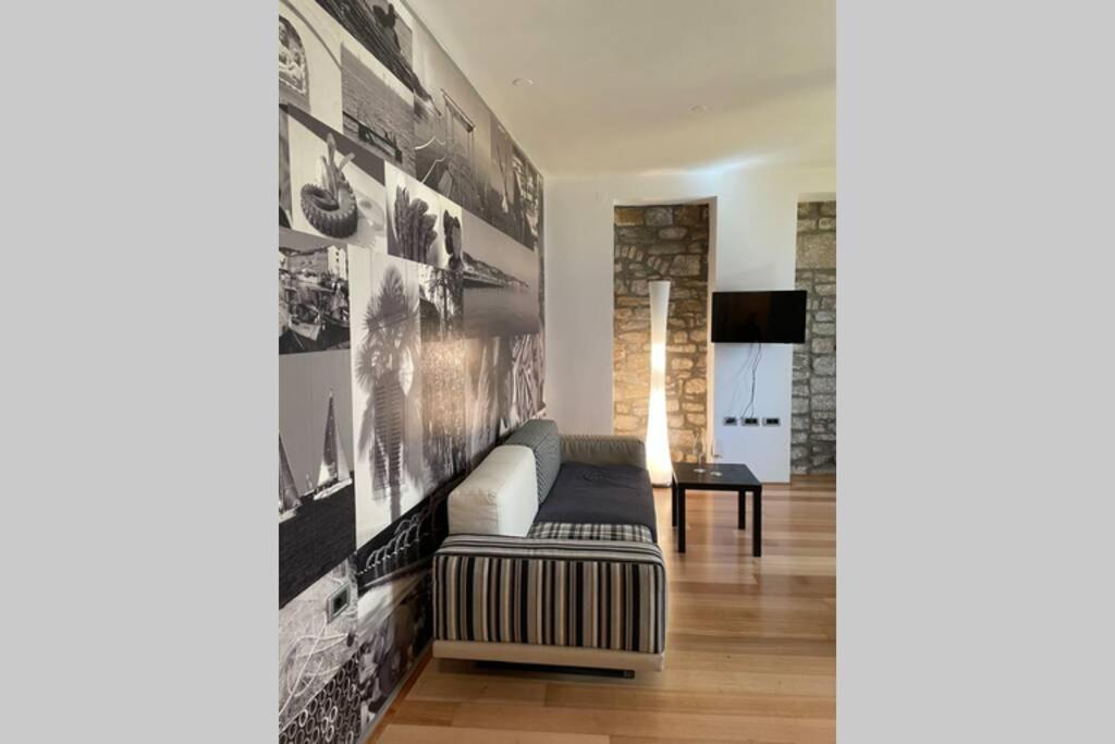 Stylish One Bedroom Apartment Near The Riva 이졸라 외부 사진